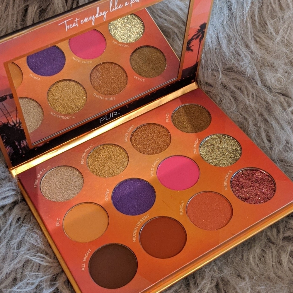 🕶️ NWOT Pur Festival Eyeshadow Palette